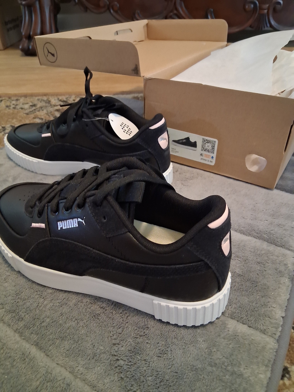 Puma US SIZE 6 Black Sneakers with Pink Trim New W/tag & box
